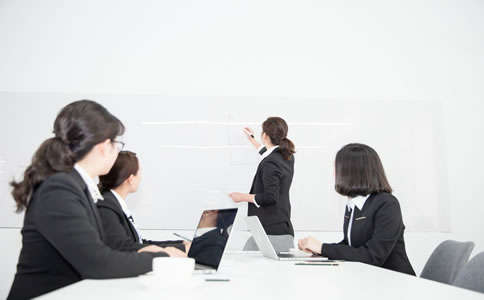 增值稅一般納稅人的認(rèn)定標(biāo)準(zhǔn)有哪些？